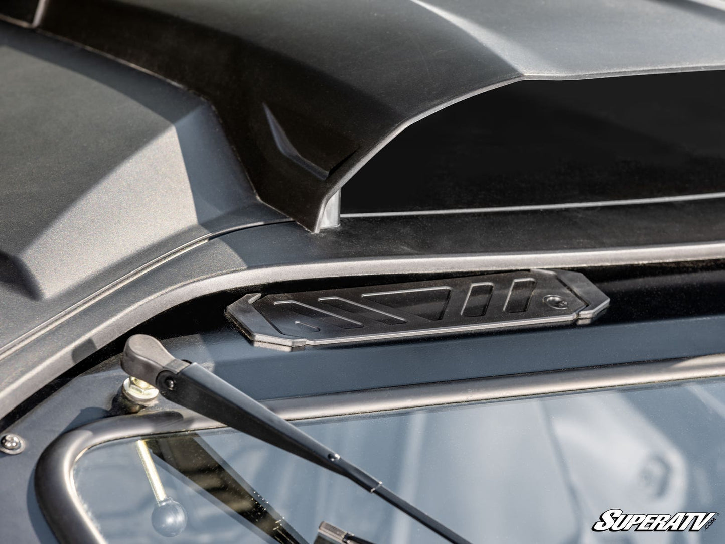 Can-Am Maverick R Glass Windshield