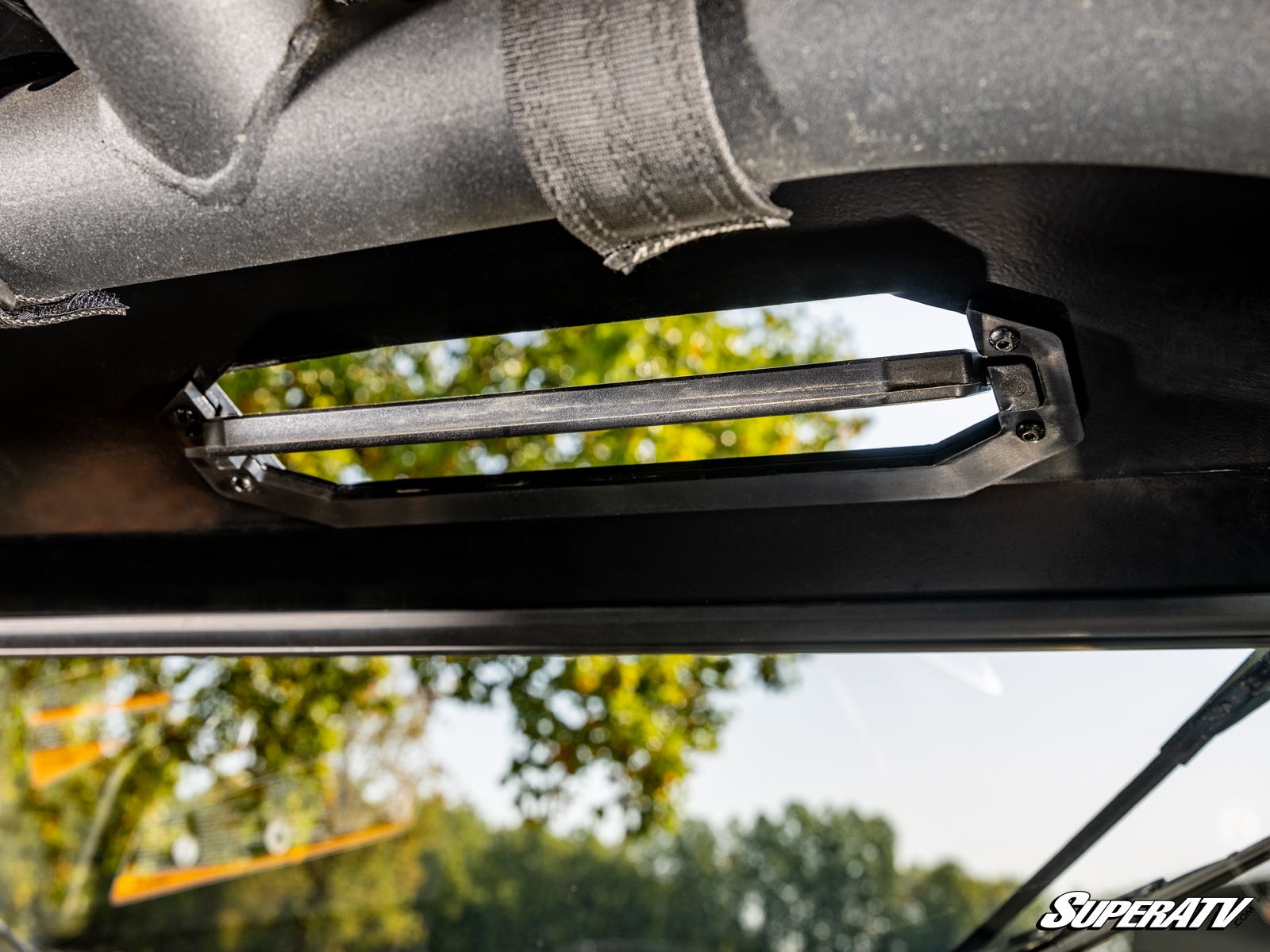 Can-Am Maverick R Glass Windshield