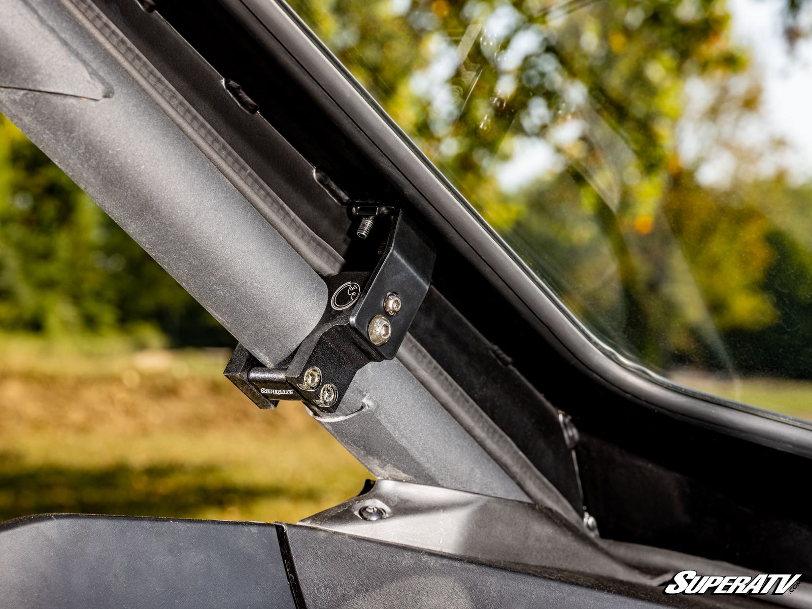 Can-Am Maverick R Glass Windshield